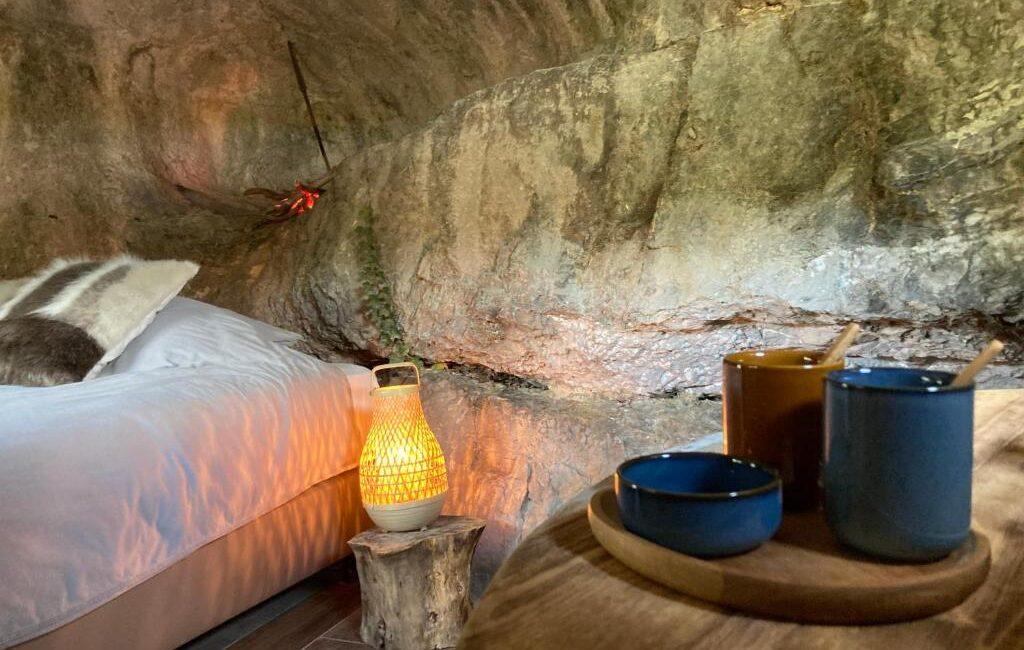 Chambre cosy de la maison d'hôtes La Grotte